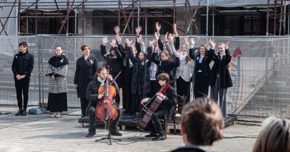 Verses városköszöntés Csíkszeredában